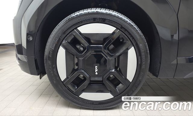 Kia EV9 из Кореи Encar