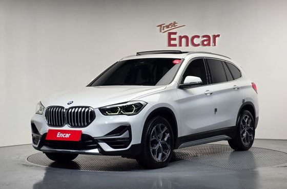 BMW X1 xDrive 20i xLine — пробег 58 840 км — фото 1 из 5