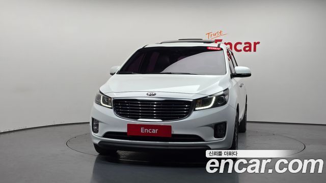 Kia Carnival 11-seater Luxury — пробег 192 190 км — фото 3 из 5