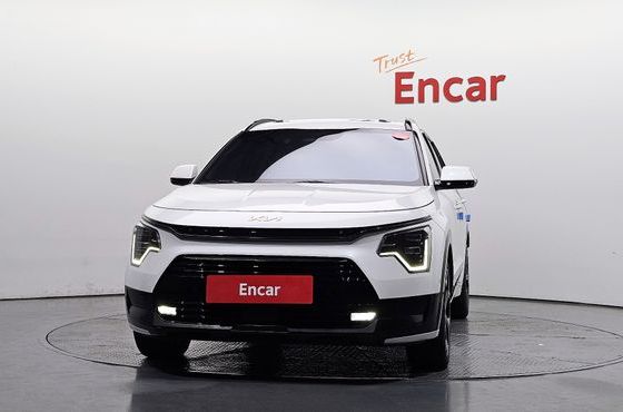 Kia Niro Signature — пробег 77 289 км — фото 3 из 5