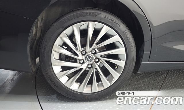 Lexus ES Executive — пробег 120 894 км — фото 5 из 5