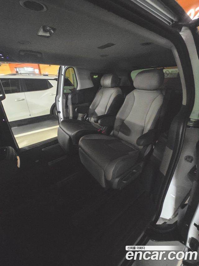 Kia Carnival HEV 7seater Nobless — пробег 859 км — фото 3 из 5