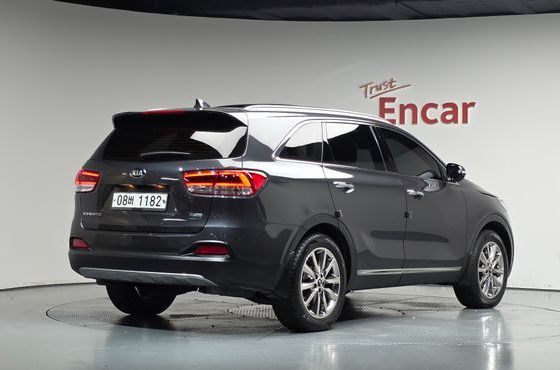 Kia Sorento Diesel 2.0 4WD Noblesse — пробег 108 123 км — фото 2 из 5