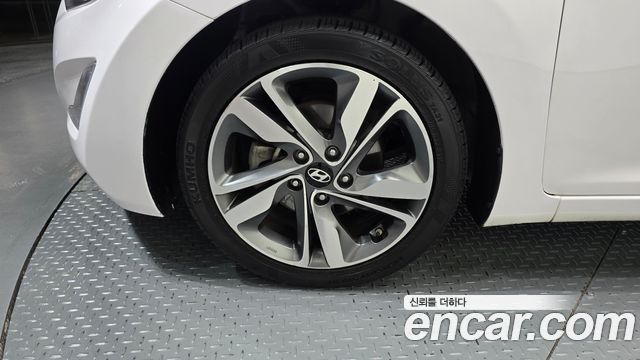Hyundai AVANTE из Кореи Encar