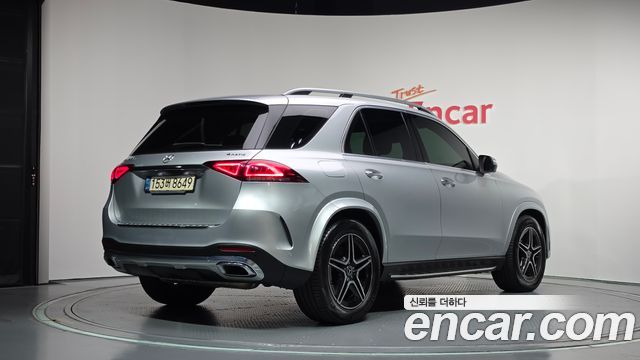 Mercedes-Benz GLE-Class GLE450 4MATIC — пробег 45 555 км — фото 2 из 5