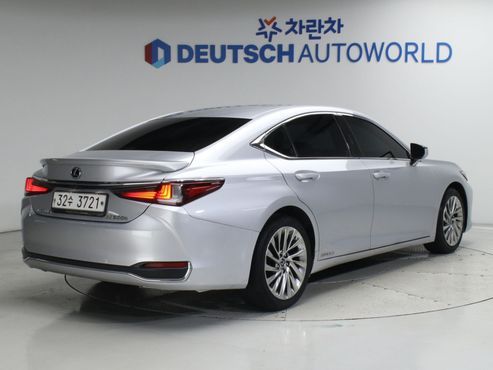 Lexus ES Luxury Plus — пробег 170 769 км — фото 2 из 5