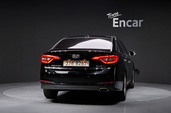 Hyundai Sonata 2.0 Smart — пробег 126 142 км — фото 4 из 5