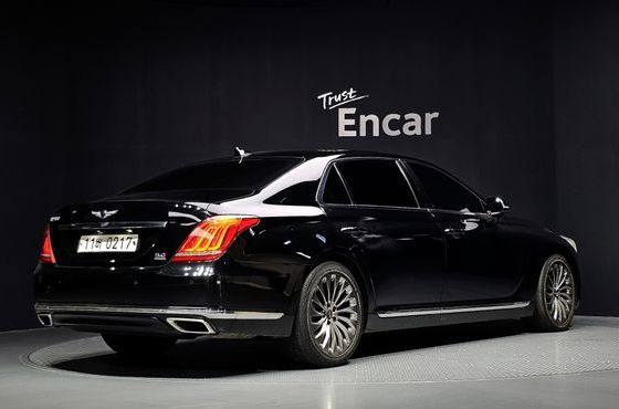 Genesis EQ900 3.3 T-GDI AWD Premiun Luxury — пробег 193 031 км — фото 2 из 5