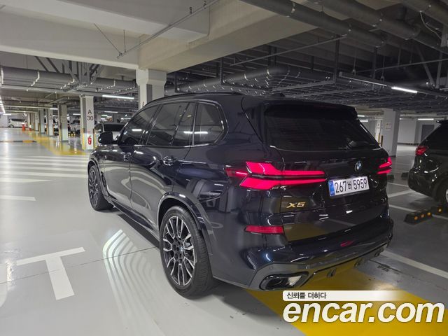 BMW X5 xDrive 40i M Sport — пробег 14 700 км — фото 5 из 5