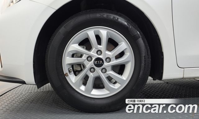 Kia K3 Luxury — пробег 76 248 км — фото 5 из 5
