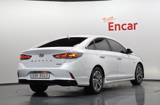 Hyundai Sonata Premium — пробег 187 107 км — фото 2 из 5