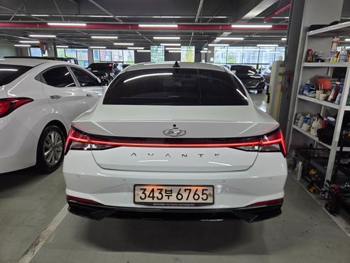 Hyundai AVANTE 1.6 Inspiration — пробег 84 183 км — фото 3 из 5