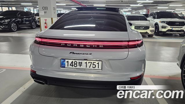 Porsche Panamera 2.9 AWD E-Hybrid — пробег 15 573 км — фото 3 из 5