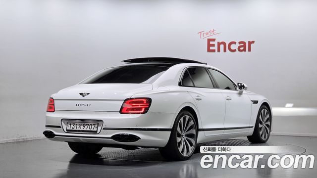 Bentley Flying Spur 4.0 — пробег 38 386 км — фото 2 из 5