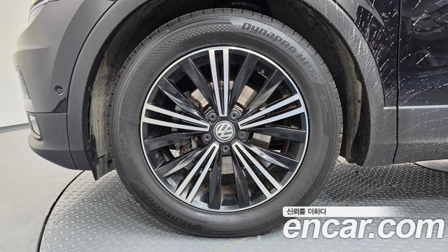 Volkswagen Tiguan 2.0 TDI Prestige — пробег 142 257 км — фото 5 из 5