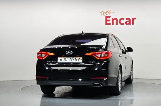 Hyundai Sonata 2.0 Smart — пробег 170 384 км — фото 4 из 5