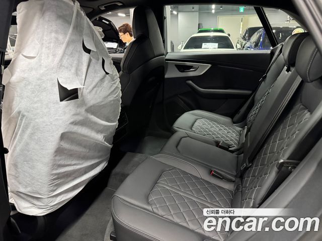 Audi Q8 из Кореи Encar