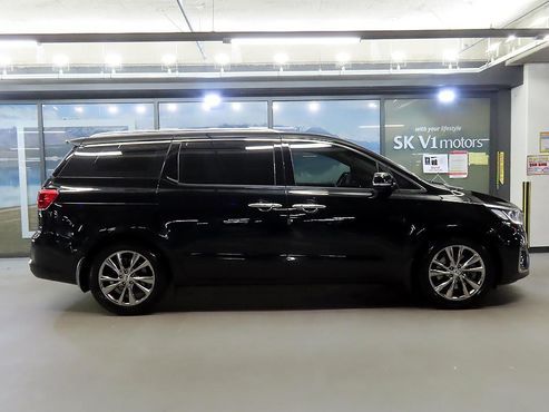 Kia Carnival 9-Seater Prstige — пробег 138 940 км — фото 4 из 5