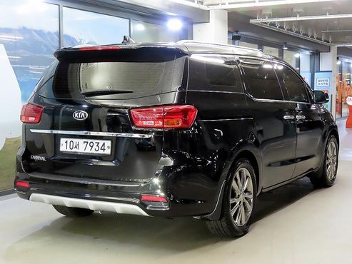 Kia Carnival 9-Seater Prstige — пробег 138 940 км — фото 5 из 5