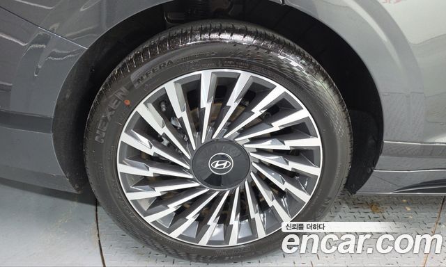 Hyundai Grandeur Calligraphy — пробег 6 326 км — фото 5 из 5