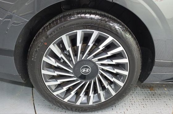 Hyundai Grandeur Calligraphy — пробег 6 326 км — фото 5 из 5