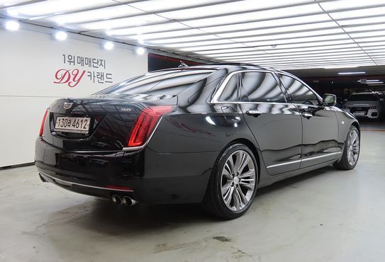 Cadillac CT6 3.6 Platinum AWD — пробег 111 033 км — фото 4 из 5
