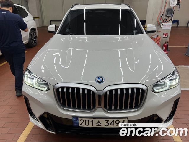 BMW X3 xDrive 30e M Sport — пробег 52 007 км — фото 2 из 4