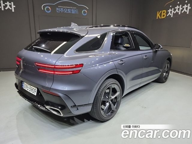 Genesis GV70 2.5T Gasoline 2WD — пробег 31 915 км — фото 3 из 5