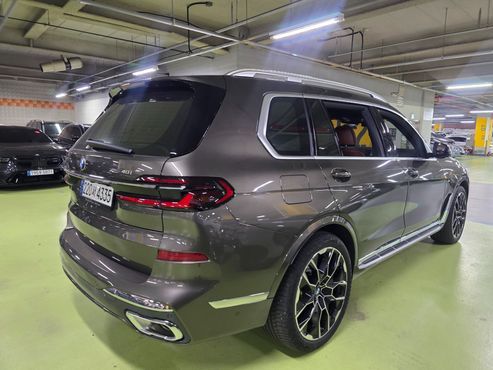 BMW X7 xDrive 40i M Sport 6STR — пробег 4 300 км — фото 4 из 5