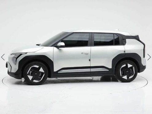 Kia EV3 Long Range 2WD AIr — пробег 43 846 км — фото 3 из 5