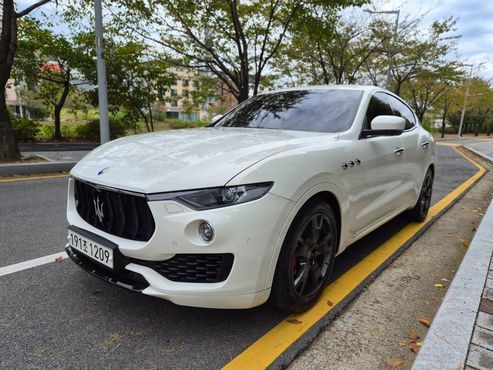 Maserati Levante 3.0 AWD — пробег 91 400 км — фото 1 из 5