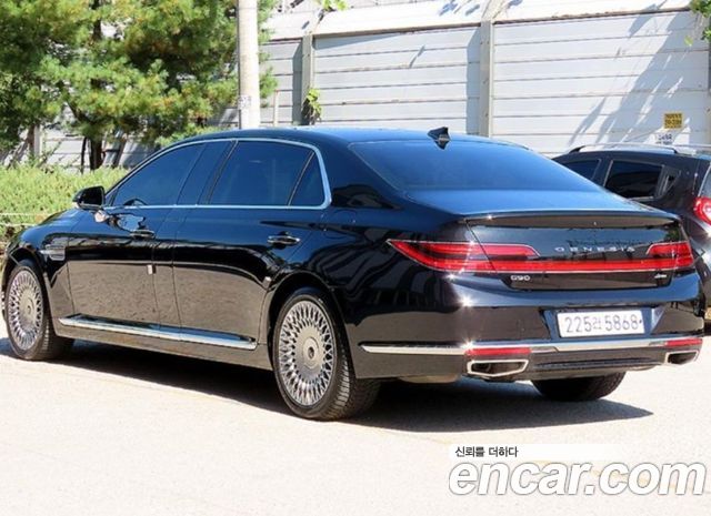 Genesis G90 5.0 AWD Limousine Prestige — пробег 286 424 км — фото 4 из 5