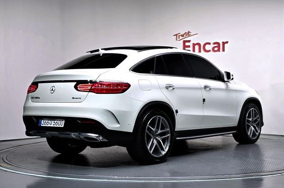 Mercedes-Benz GLE-Class GLE350 d 4MATIC Coupe — пробег 71 005 км — фото 2 из 5