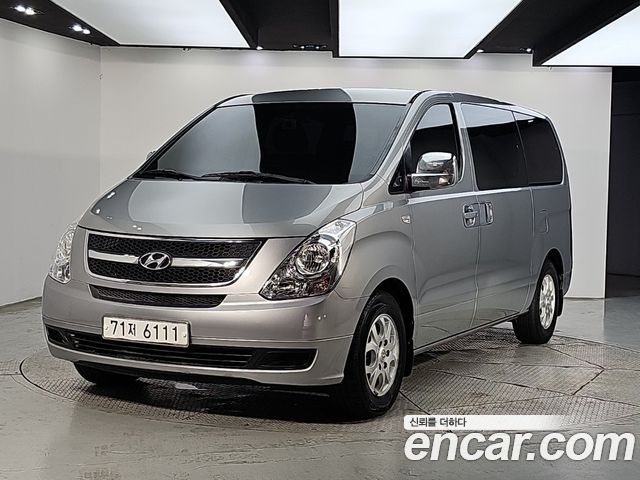 Hyundai Starex 12-Seater Wagon CVX Deluxe — пробег 143 278 км — фото 1 из 5