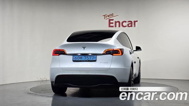 Tesla Model Y Long Range AWD — пробег 68 504 км — фото 4 из 5
