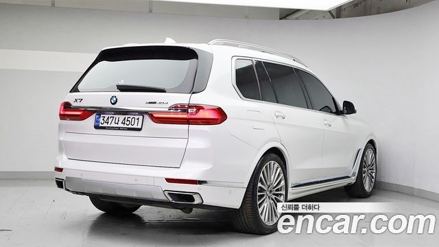 BMW X7 xDrive 40d Design Pure Excellence 6-Seater — пробег 38 854 км — фото 3 из 5