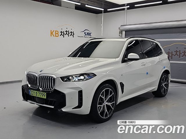 BMW X5 xDrive 40i M Sport — пробег 37 968 км — фото 2 из 2