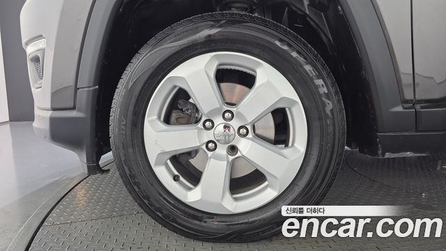 Jeep Compass 2.4 Longitude AWD — пробег 135 752 км — фото 5 из 5