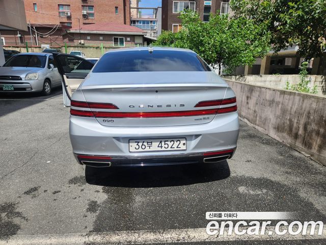 Genesis G90 3.8 AWD Premium Luxury — пробег 82 000 км — фото 2 из 5