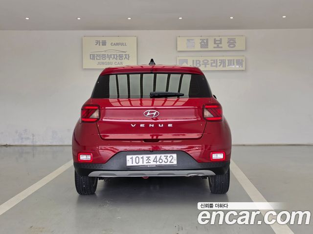 Hyundai Venue из Кореи Encar