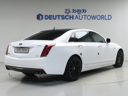 Cadillac CT6 3.6 Premium AWD — пробег 95 552 км — фото 2 из 5