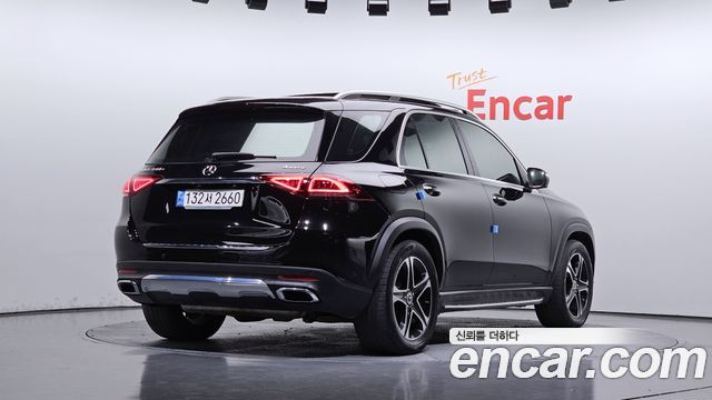 Mercedes-Benz GLE-Class GLE350e 4MATIC — пробег 58 961 км — фото 2 из 5
