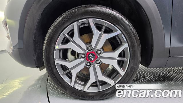 Kia Seltos из Кореи Encar