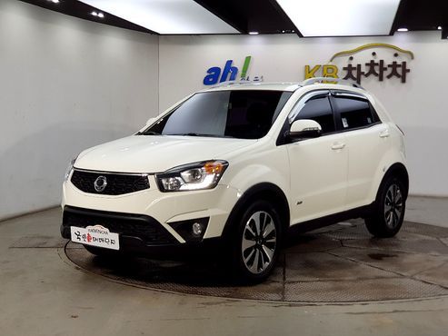Ssangyong KORANDO 2.0 Adventure 60th Edition 4WD — пробег 150 693 км — фото 1 из 5
