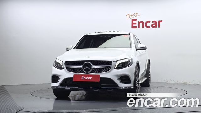 Mercedes-Benz GLC-Class GLC300 4MATIC AMG Line Coupe — пробег 66 454 км — фото 3 из 5
