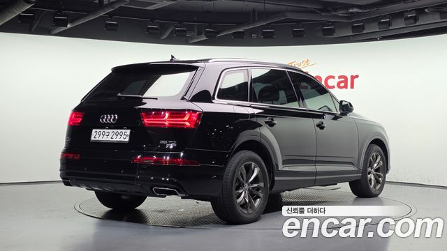Audi Q7 из Кореи Encar