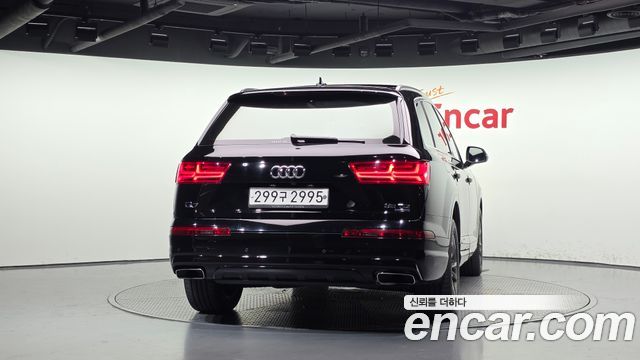 Audi Q7 из Кореи Encar
