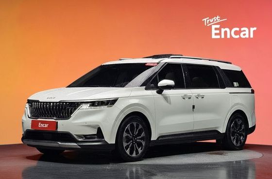 Kia Carnival Diesel 9-Seater Signature — пробег 40 930 км — фото 1 из 5