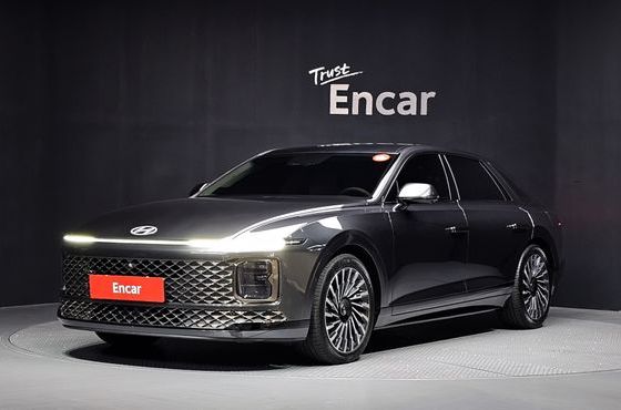 Hyundai Grandeur Calligraphy — пробег 5 692 км — фото 1 из 5