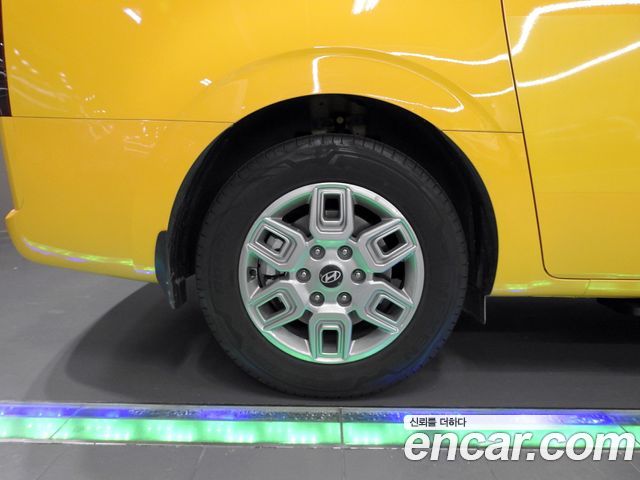 Hyundai Staria из Кореи Encar